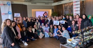 LÖSEV'den Anneler Günü kutlaması!