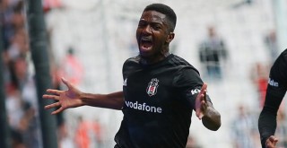 Kulüp tarihine geçtim, mutluyum