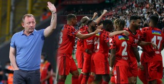 İşte Beşiktaş farkı! Aynı statta 3 gün arayla 2 kupa