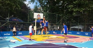 Abbasağa Basketbol Sahası’nda Red Bull Half Court 3x3 Basketbol Türkiye Turnuvası
