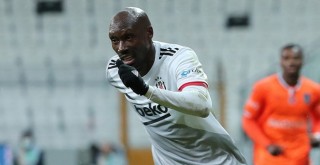 Beşiktaş Yönetiminden Atiba'ya: Ne zaman istersen imzaya hazırız
