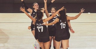 Muratpaşa Bld. - Beşiktaş Kadın Voleybol Takımı: 3-1