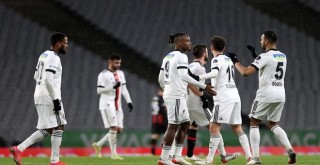 Spor yazarlarından Beşiktaş yorumları
