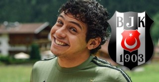 Yıldız futbolcunun menajeri BJK tesislerinde