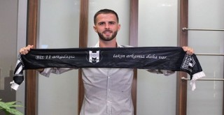 Miralem Pjanic İstanbul'a geldi