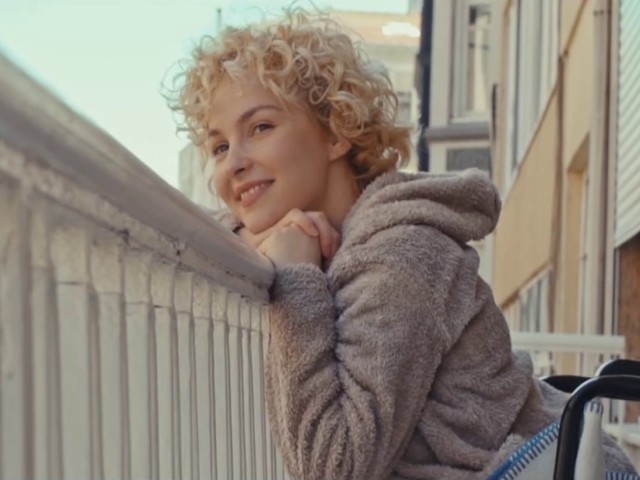 Sansar Salvo feat. Kaan Boşnak (from Yüzyüzeyken Konuşuruz) - Koptu Kayış