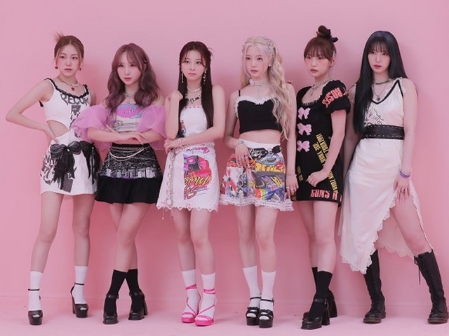 Rocket Punch - FLASH