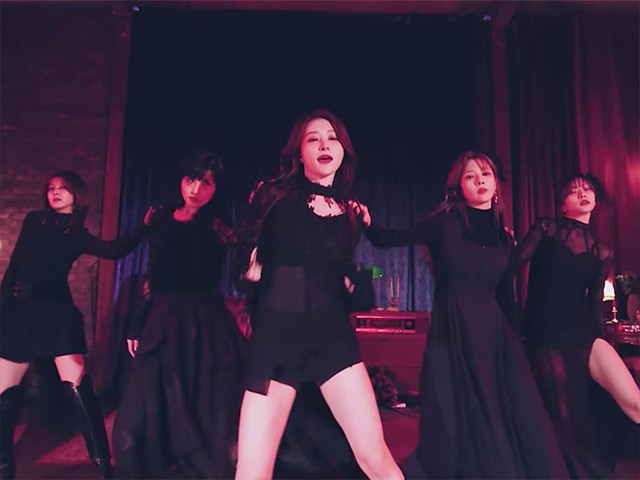 Dreamcatcher - Red Sun