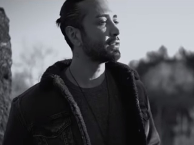 Tan Taşçı - Yalan (Acoustic Vers. - Official Video)