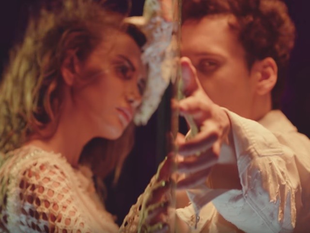 Edis feat. Emina - Güzelliğine