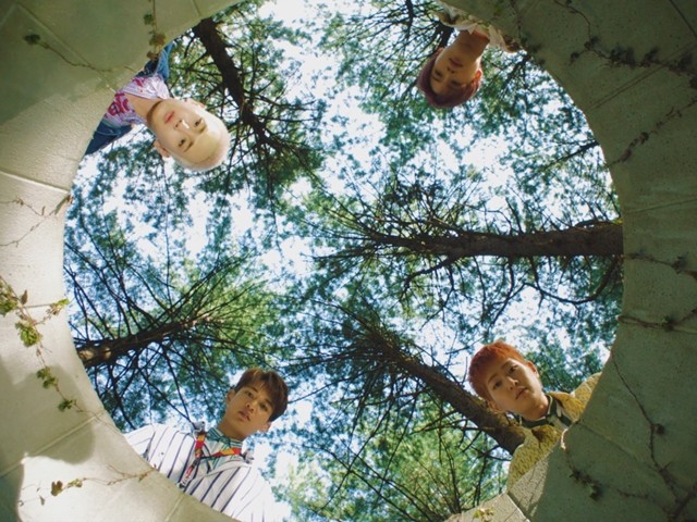 SHINee Good Evening tanıtım videosu