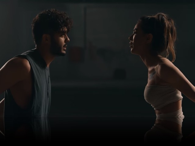 Feride Hilal Akın & İlyas Yalçıntaş müzik video