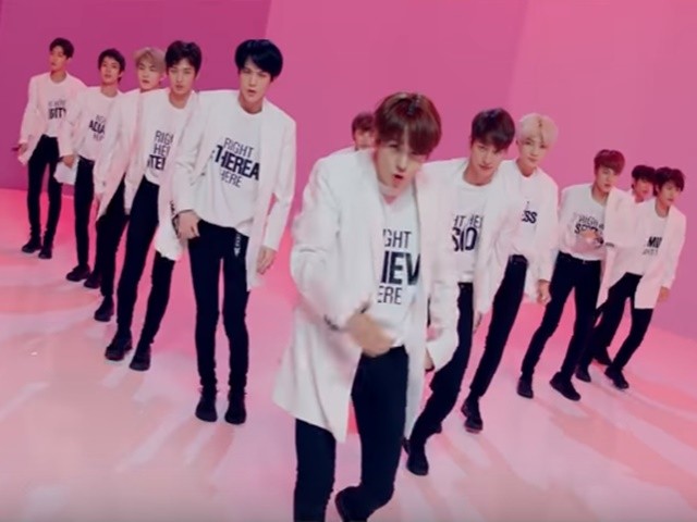 THE BOYZ - Right Here