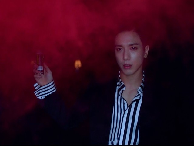 Jung Yong Hwa - Jellyfish