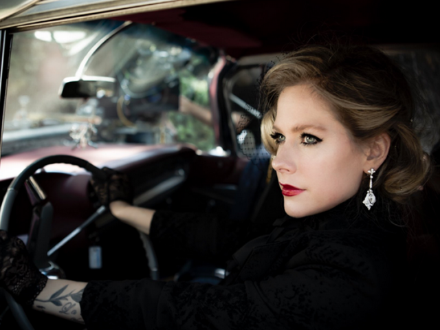 Avril Lavigne - I Fell In Love With The Devil