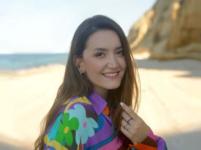 Serenad Bayraktar - Karavan