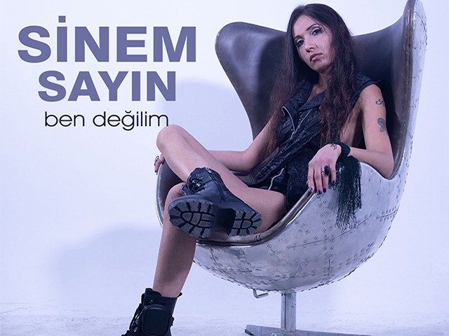 Sinem Sayın - Ben Değilim