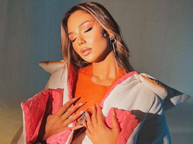 Tutku Tarçın - Saydırır