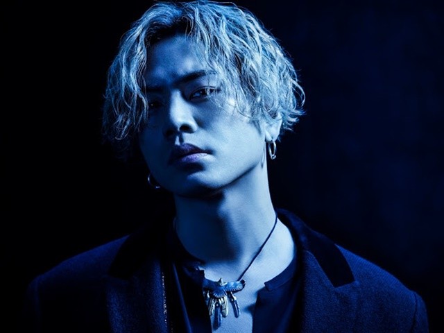 HIROOMI TOSAKA - FULL MOON