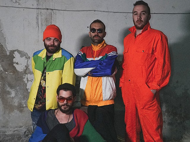 Öfkeli Kalabalık - Neden Mutsuzsun Dünya