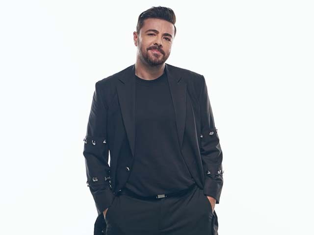 Burak Kut - Kafam Leyla