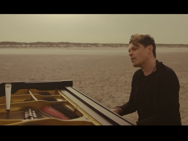 Michael Patrick Kelly - Blurry Eyes