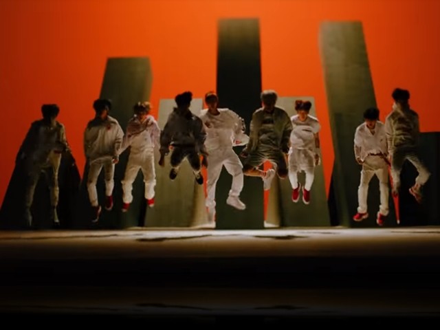 D-CRUNCH - Are you ready?