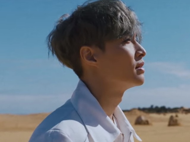 LAY - 'NAMANANA' MV
