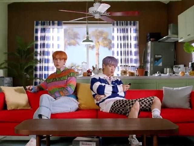 EXO-SC - Telephone (Feat. 10CM)