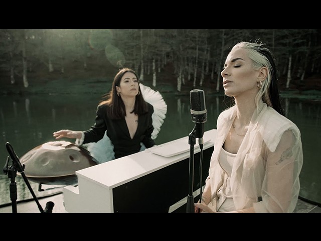 Giolì & Assia - Acoustic Session of Moon Faces EP