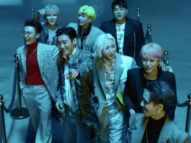 SUPER JUNIOR - SUPER Clap