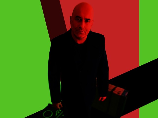 Ferit Tunçer - Sonunda Yıkıldı