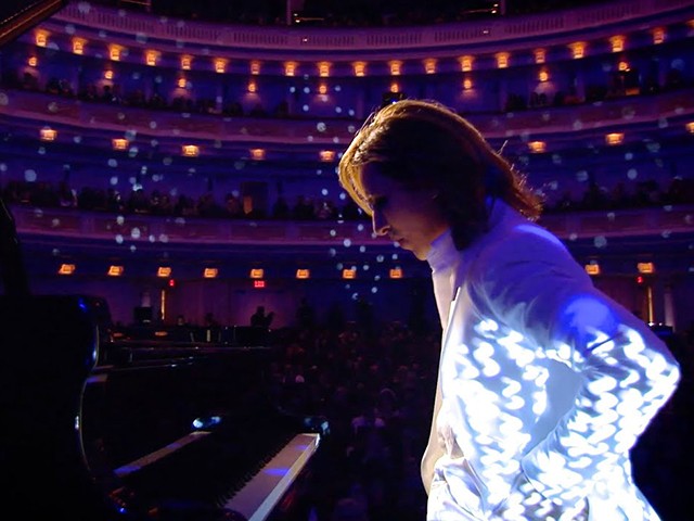 YOSHIKI Live at Carnegie Hall NY - Moonlight Sonata - Beethoven