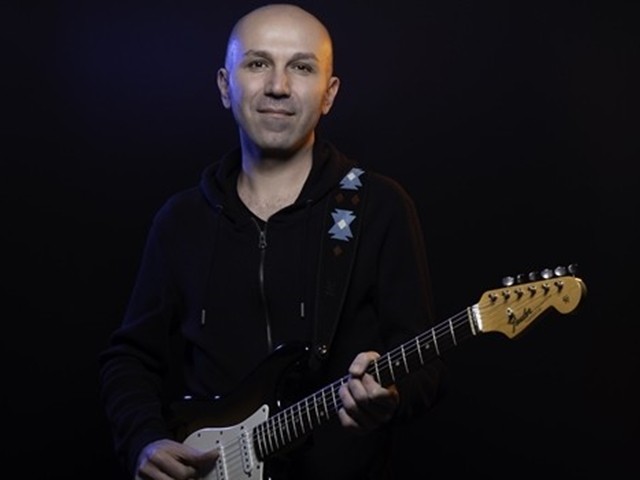 Özgür Aydın - Road to the Blue