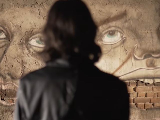 Perdenin Ardındakiler - Derdime