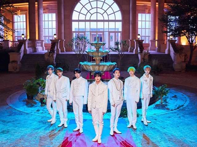 KINGDOM - Long Live The King