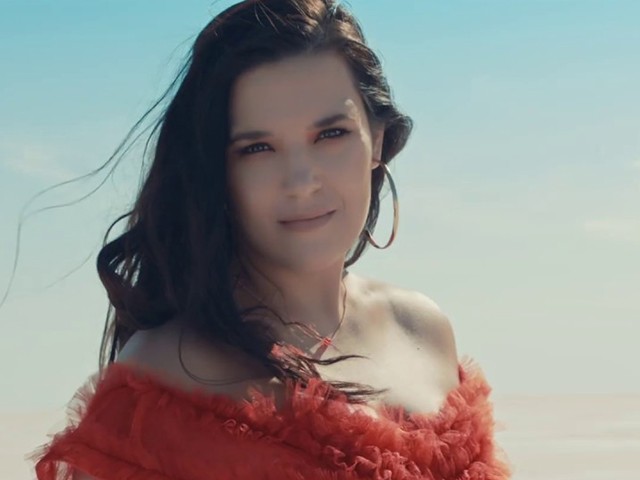 Tuğçe Kandemir - Yelkovan