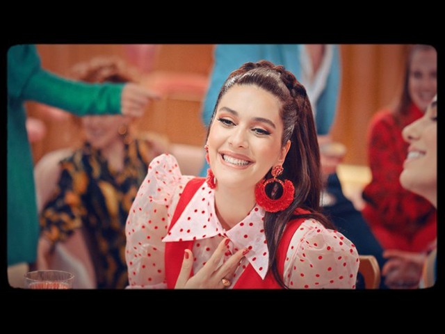 Bergüzar Korel - Son Mektup