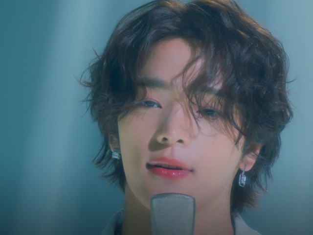 KIM WOOJIN - Say Something To Me