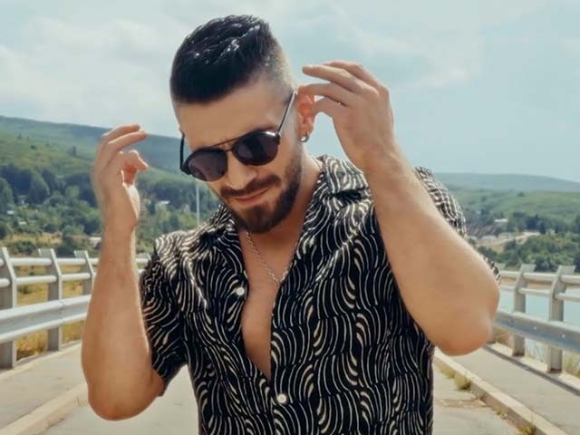 Ebrar Mazhar - Kafalar Gidik