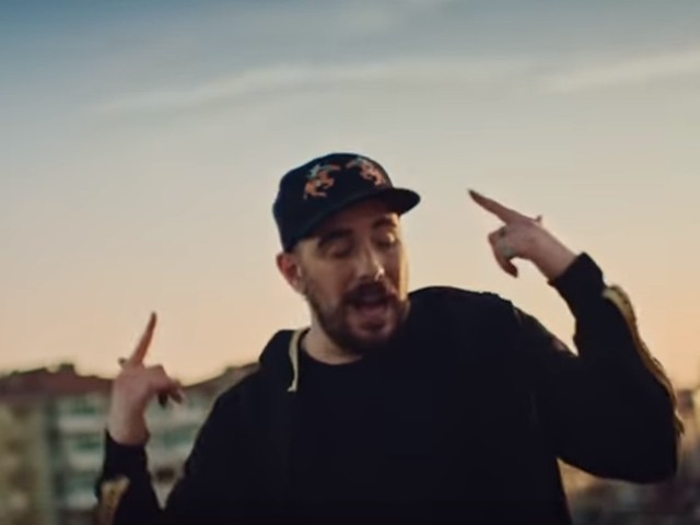 Kamufle - 'Beni Görmeden Ölme'