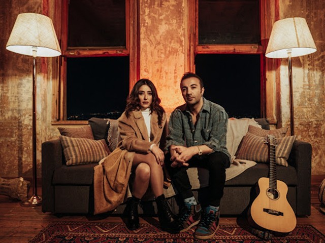 Veys Çolak & Melek Mosso - Kimsenin Kimsesi