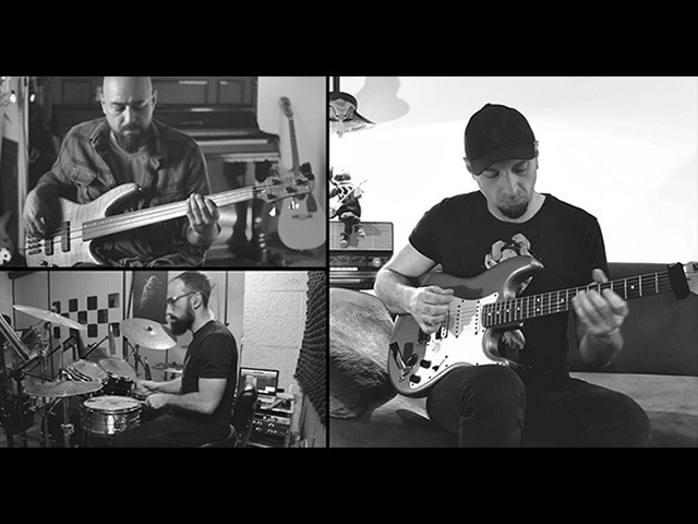 YaTuKa’dan ilk single: Bozuk