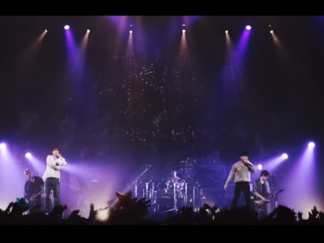 N.Flying - Rooftop Japonca performans videosu