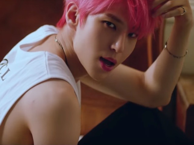 LEO - 'Touch & Sketch' müzik videosu