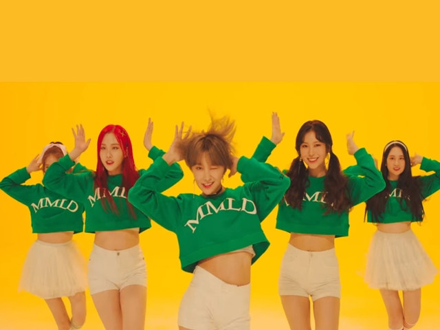 MOMOLAND - BBoom BBoom