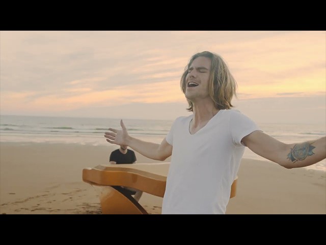 Amaury Vassili - L'hymne à l'amour