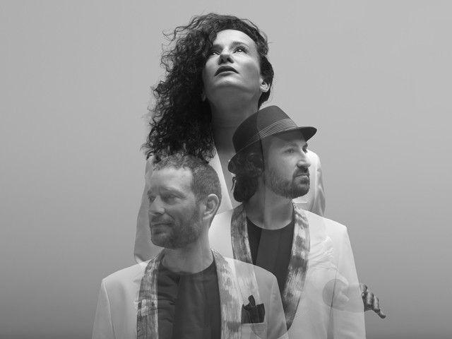 Akbank Sanat ünlü trio NES’i ağırlıyor