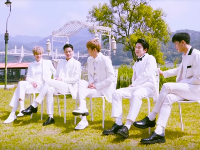 Teen Top'tan 'Lover' müzik videosu!