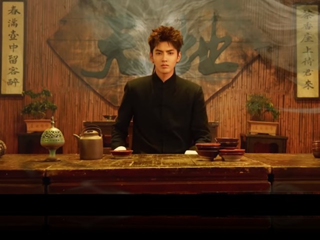 Kris Wu - Tian Di müzik videosu yayınlandı!